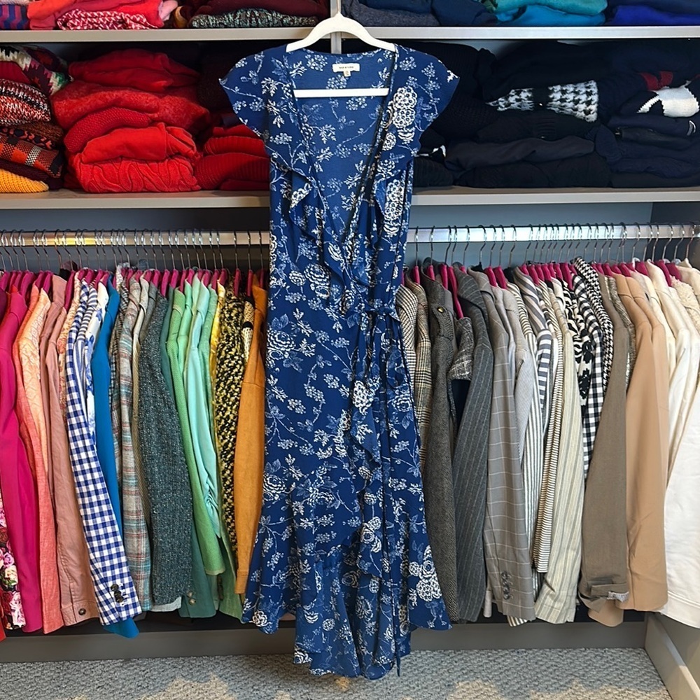 Max Studio blue/white floral sleeveless wrap midi dress size XS NWOT